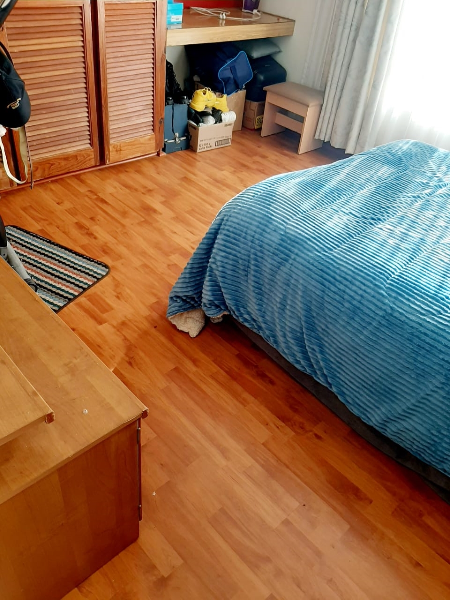 5 Bedroom Property for Sale in Amalinda Eastern Cape